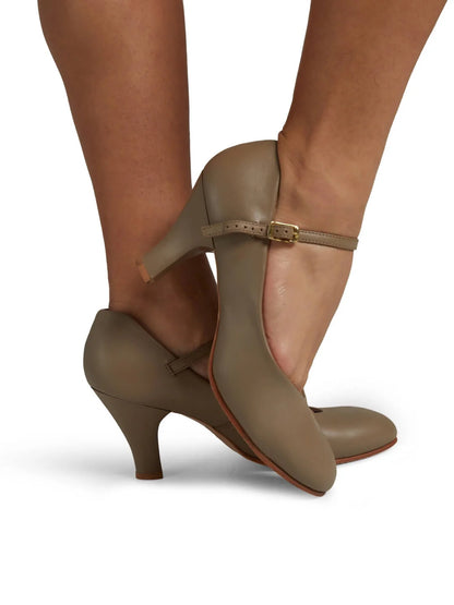 CAPEZIO 3” 656 CHARACTER SHOES